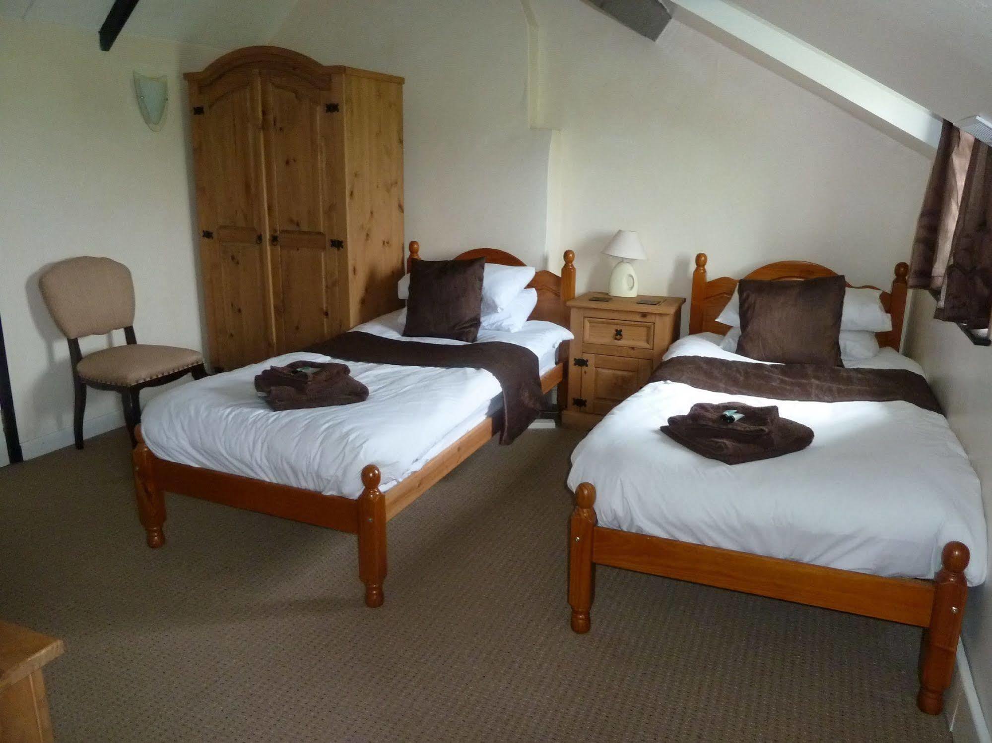 Mid Wales Inn Pant-y-Dwr Luaran gambar